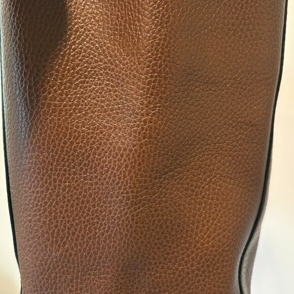 Gucci Swing Leather Tote - Picture 10 of 12